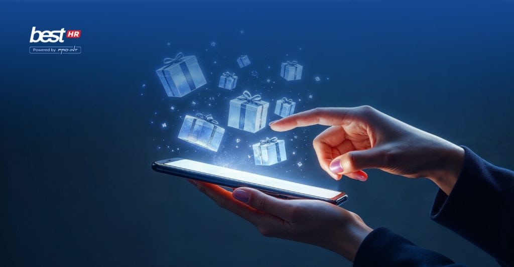 Gambar menunjukkan sistem HRIS digital untuk pengelolaan bonus akhir tahun dan kinerja karyawan secara efisien